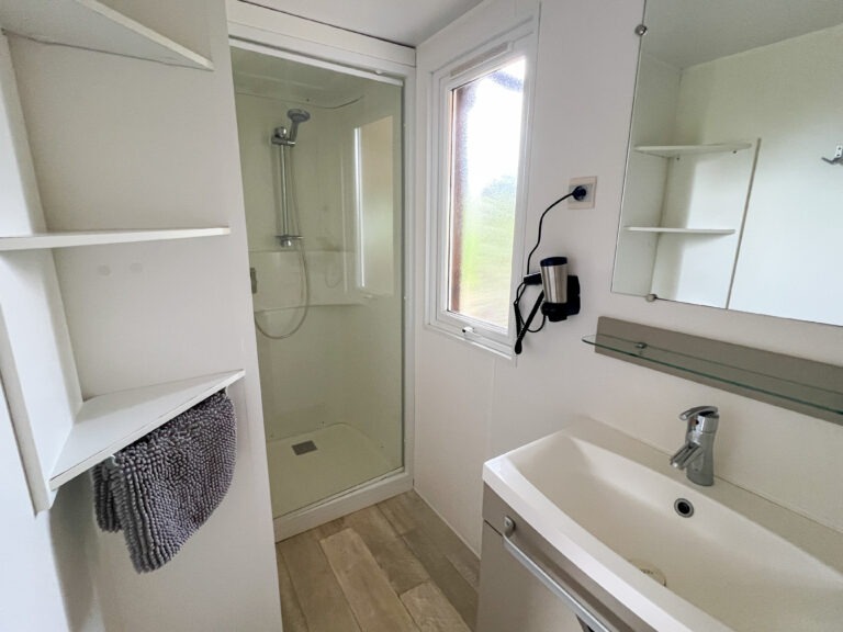 Super Mercure Exclusif 9 SUPER MERCURE EXCLUSIF SALLE DE BAIN - ROBRECHT