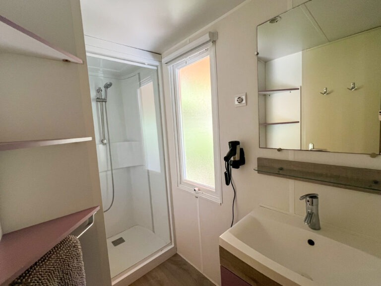 Super Mercure 9 SUPER MERCURE SALLE DE BAIN - ROBRECHT