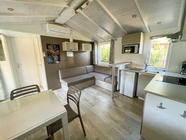 Titania Suite 10 TITANIA SUITE INTERIEUR 3 - ROBRECHT