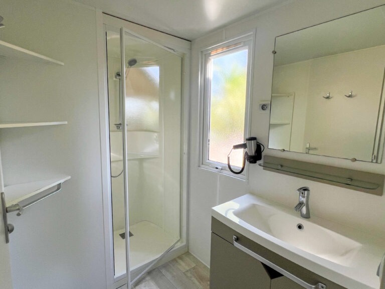 Titania Suite 11 TITANIA SUITE SALLE DE BAIN - ROBRECHT